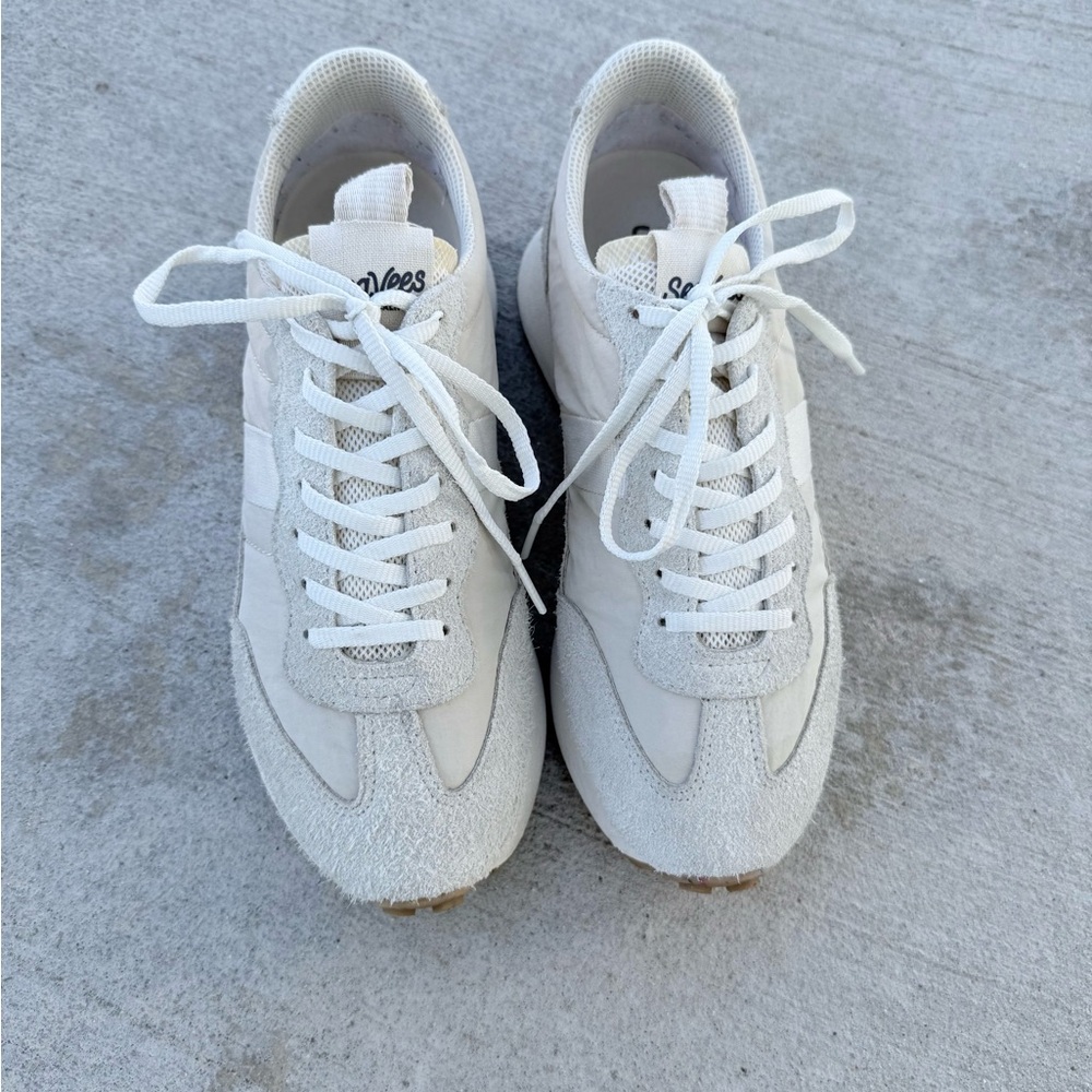 SeaVees White Women's Sneakers